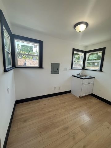 3415 S Grand Blvd, Spokane, WA 99203