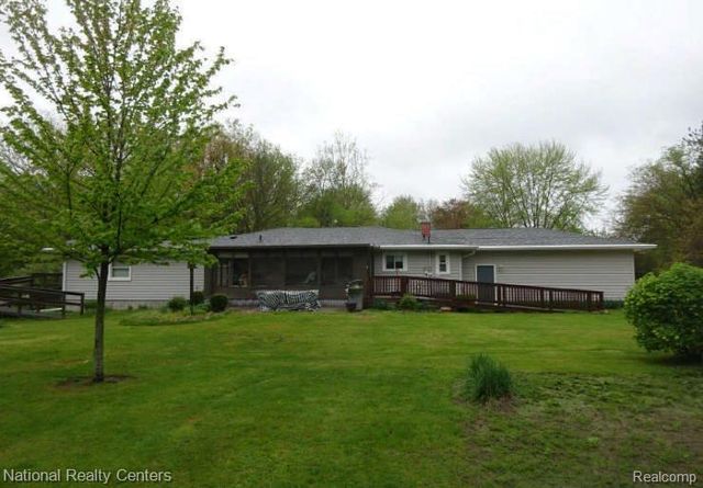 27125 Delos Road, Belleville, MI 48164