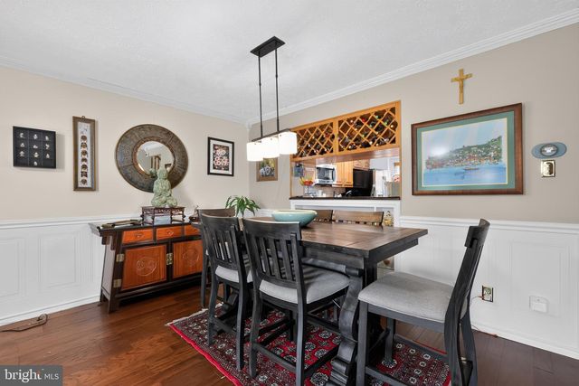 81 PEBBLE LN, Blackwood, NJ 08012