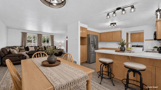 55135 Foster Road, Bend, OR 97707
