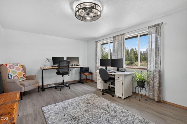 55135 Foster Road, Bend, OR 97707