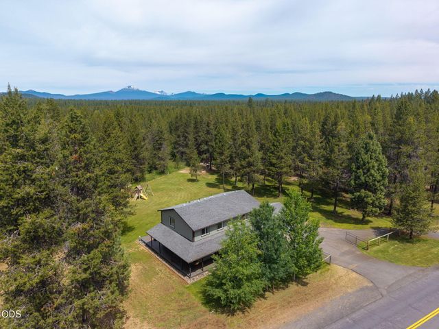55135 Foster Road, Bend, OR 97707
