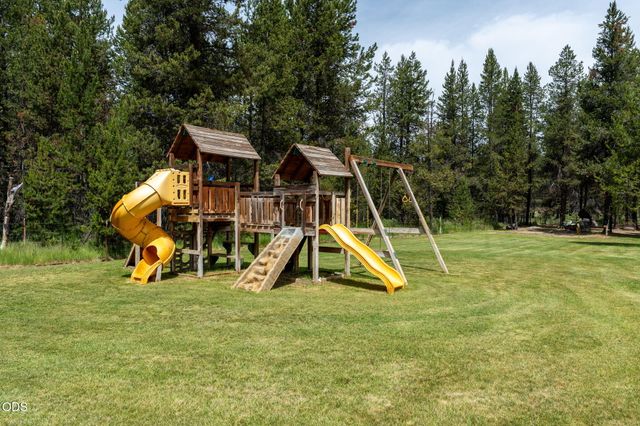 55135 Foster Road, Bend, OR 97707