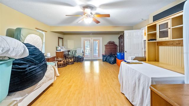 18934 STATE ROAD 19, Groveland, FL 34736