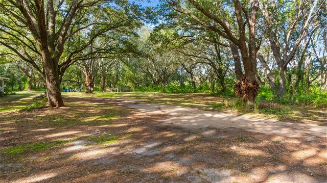 18934 STATE ROAD 19, Groveland, FL 34736
