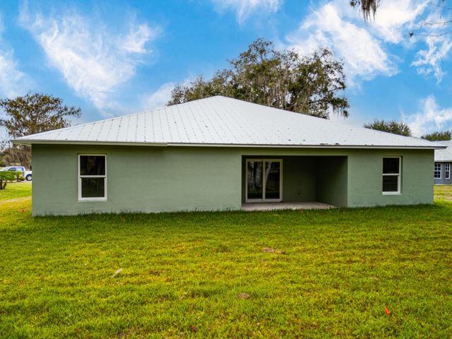 1005 SE 14th Court, Okeechobee, FL 34974