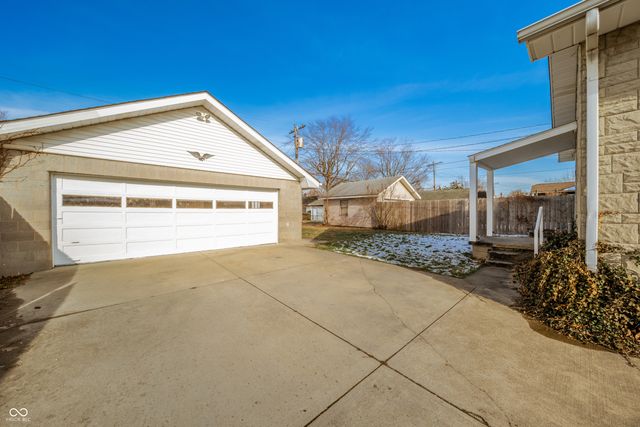 124 W 38th Street, Anderson, IN 46013