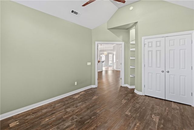 2345 Tall Tree Lane, Springdale, AR 72762