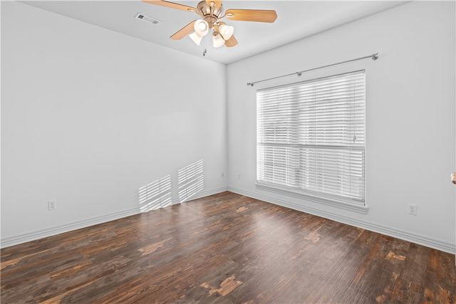 2345 Tall Tree Lane, Springdale, AR 72762