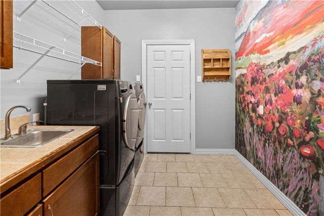 2345 Tall Tree Lane, Springdale, AR 72762