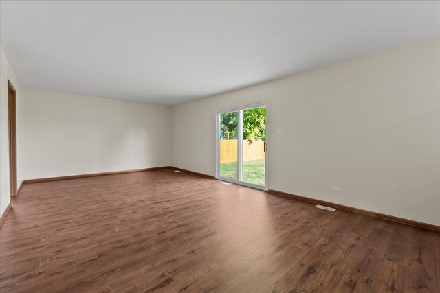 4616 Peacock Lane, Plainfield, IL 60586