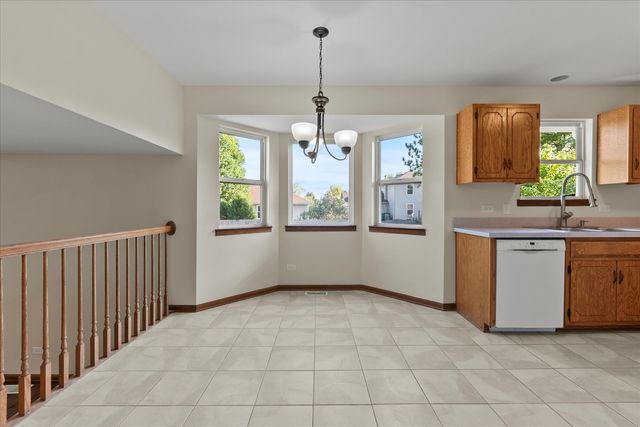 4616 Peacock Lane, Plainfield, IL 60586