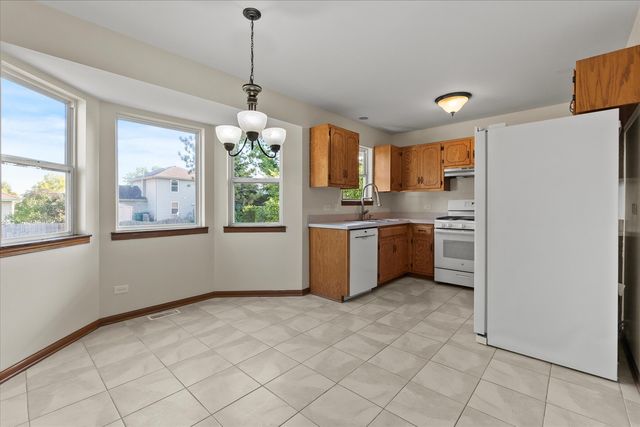 4616 Peacock Lane, Plainfield, IL 60586