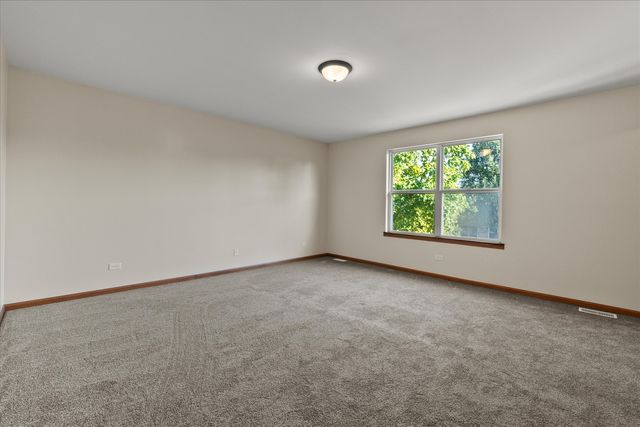 4616 Peacock Lane, Plainfield, IL 60586