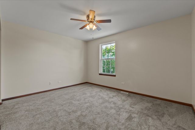 4616 Peacock Lane, Plainfield, IL 60586