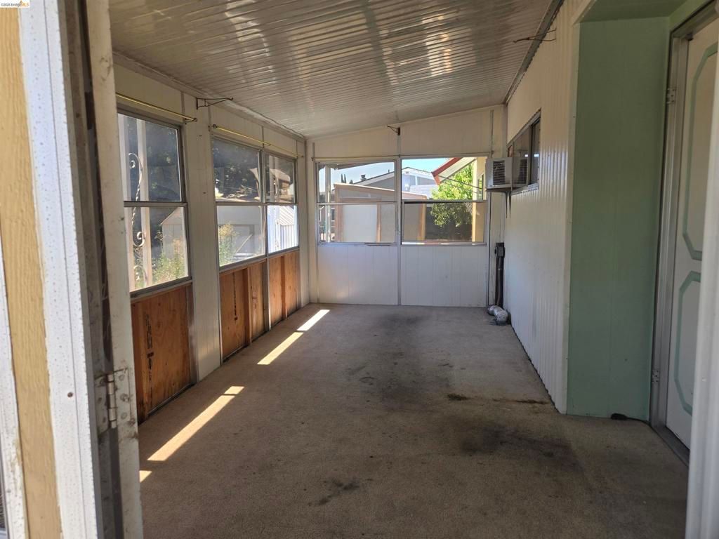 Image 5 of property listing at 3301 Buchanan, Antioch, CA 94509