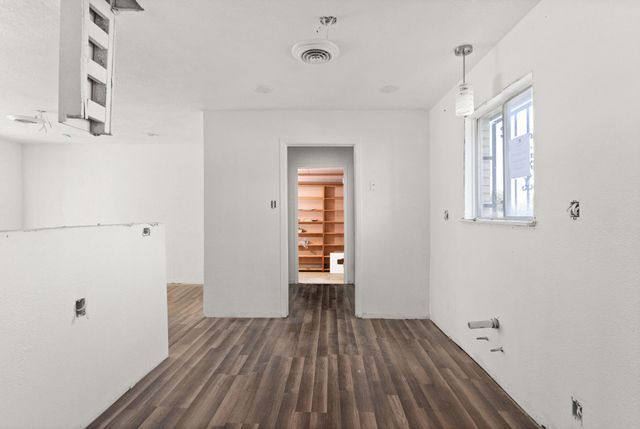 806 W Bryce Ave, Killeen, TX 76541