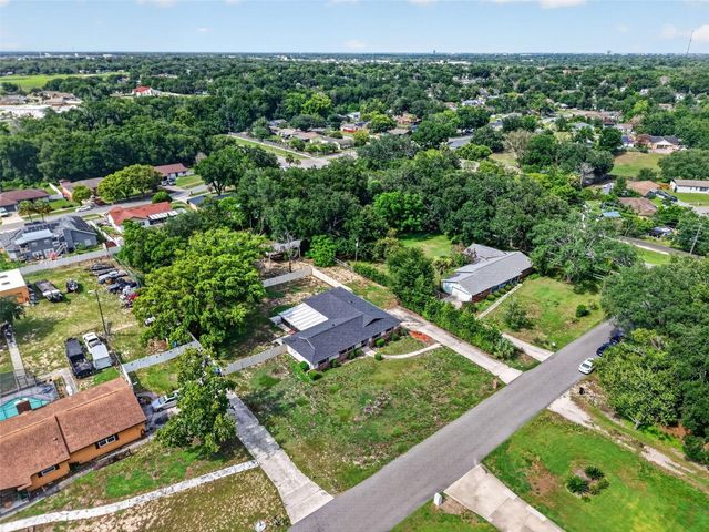 6313 WYNGLOW LANE, Orlando, FL 32818