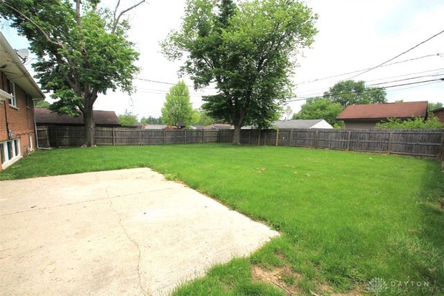 1010 Heathwood Drive, Englewood, OH 45322