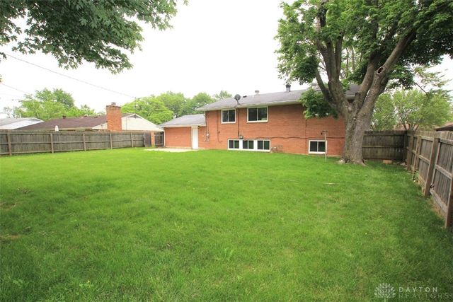 1010 Heathwood Drive, Englewood, OH 45322