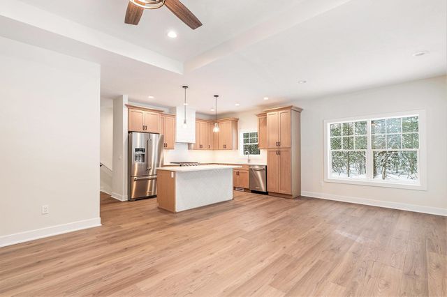 6067 Heartwood Trail, Lake Ann, MI 49650