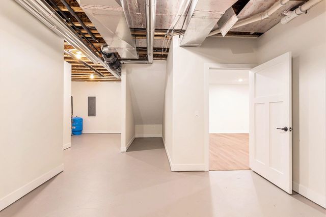 6067 Heartwood Trail, Lake Ann, MI 49650