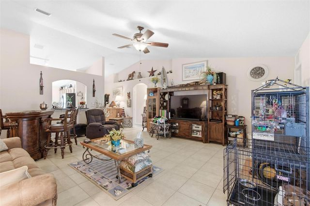 236 UNDERWOOD TRAIL, Palm Coast, FL 32164