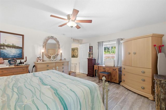 236 UNDERWOOD TRAIL, Palm Coast, FL 32164