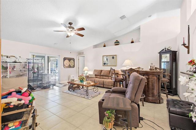 236 UNDERWOOD TRAIL, Palm Coast, FL 32164