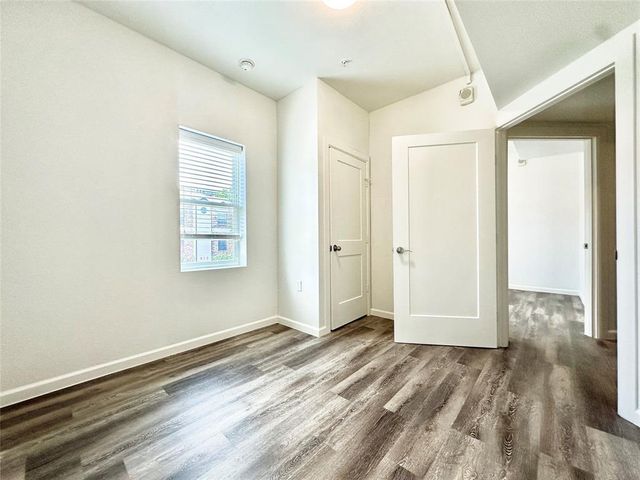 911 W 22nd. ST 203, Austin, TX 78705