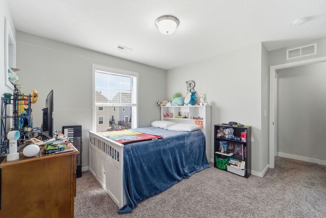 235 Burr Oak Court, Norwalk, IA 50211