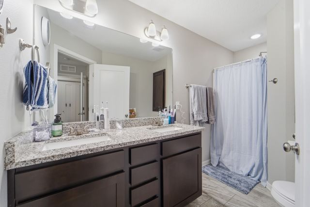 235 Burr Oak Court, Norwalk, IA 50211