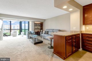 5904 MOUNT EAGLE DR #1609, Alexandria, VA 22303