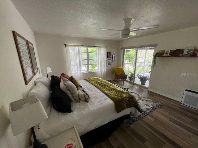9485 HAMLIN BOULEVARD 8, Seminole, FL 33776