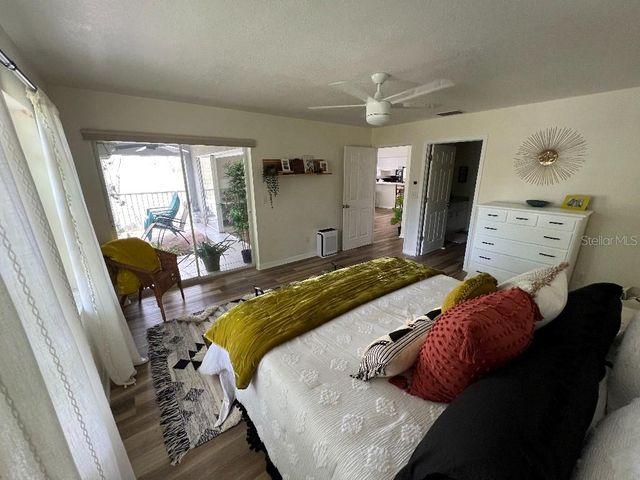9485 HAMLIN BOULEVARD 8, Seminole, FL 33776