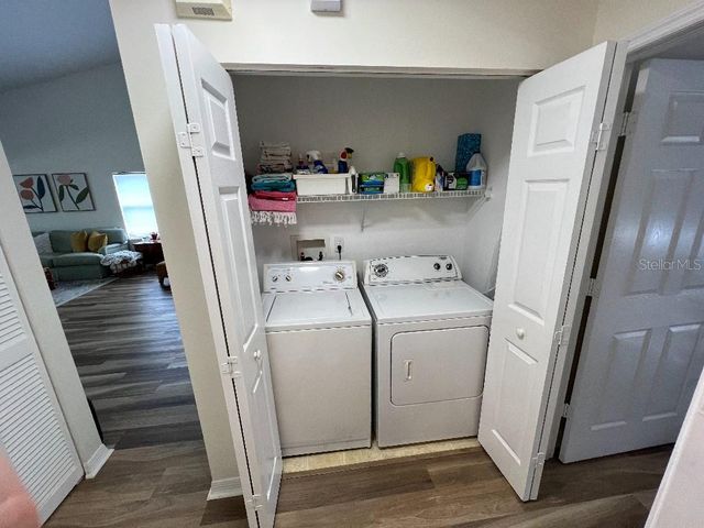 9485 HAMLIN BOULEVARD 8, Seminole, FL 33776