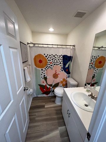 9485 HAMLIN BOULEVARD 8, Seminole, FL 33776