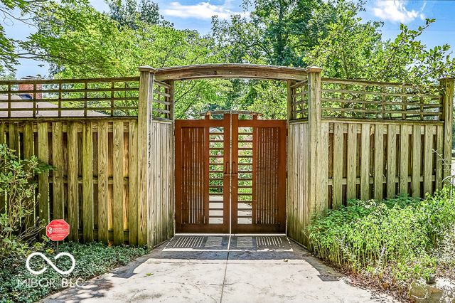 7575 S Shady Side, Bloomington, IN 47401