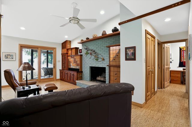 7575 S Shady Side, Bloomington, IN 47401