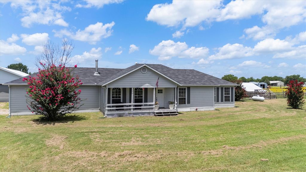 2226 County Road 2712, Caddo Mills, TX 75135
