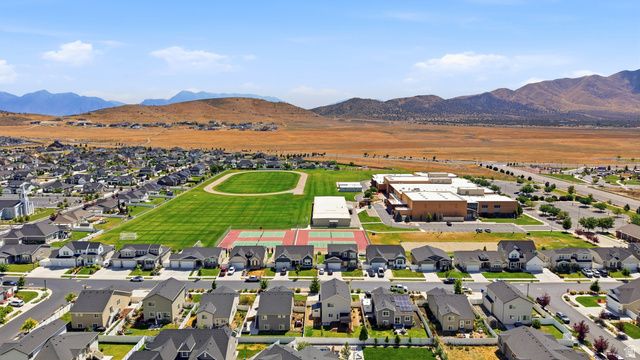 6152 N SHEPS RIDGE RD, Eagle Mountain, UT 84005