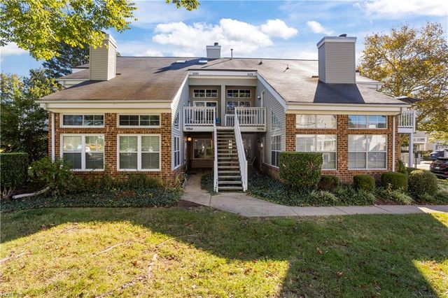 5056 Heathglen CIR, Virginia Beach, VA 23456