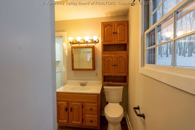413 Red Willow Road, Cool Ridge, WV 25825