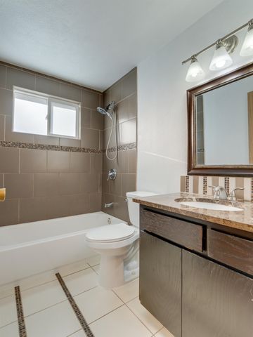 11922 E 24th Ave, Spokane Valley, WA 99206