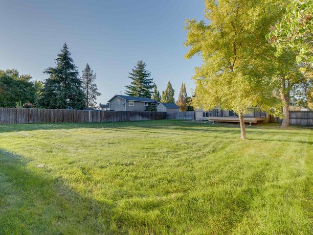 11922 E 24th Ave, Spokane Valley, WA 99206