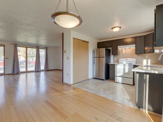 11922 E 24th Ave, Spokane Valley, WA 99206