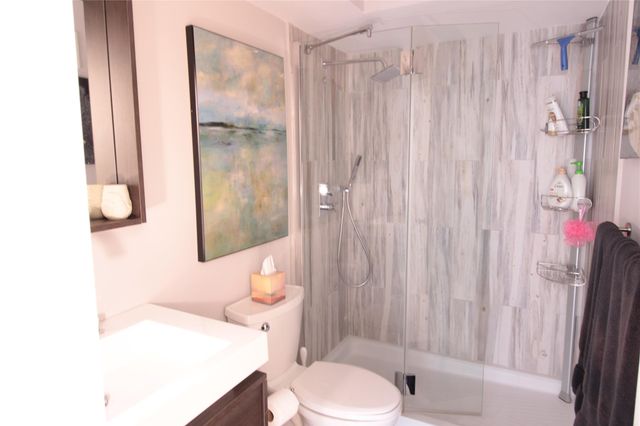 440 Paradise Isle Boulevard 105, Hallandale Beach, FL 33009