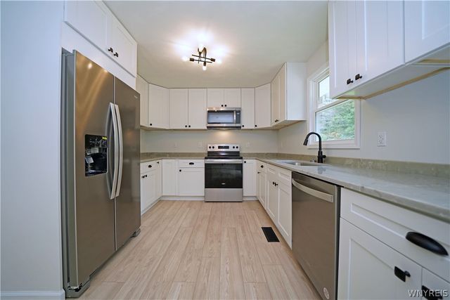 3394 Gunzen Drive, Cortlandville, NY 13045