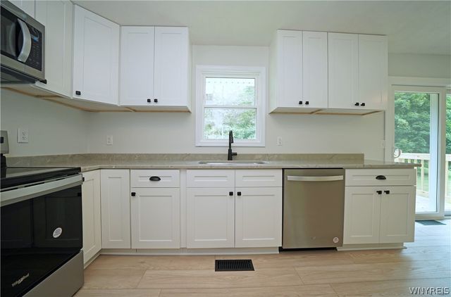 3394 Gunzen Drive, Cortlandville, NY 13045