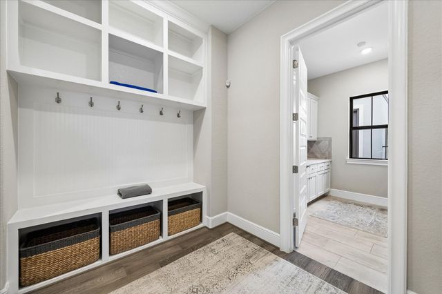 8542 Tombron Grove Road, Magnolia, TX 77354